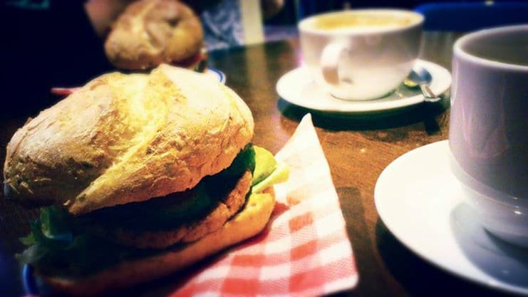 10 produktów, które pomogą zastąpić Ci mięso